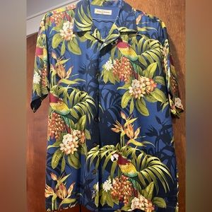 Tommy Bahama Hawaiian Button Down!